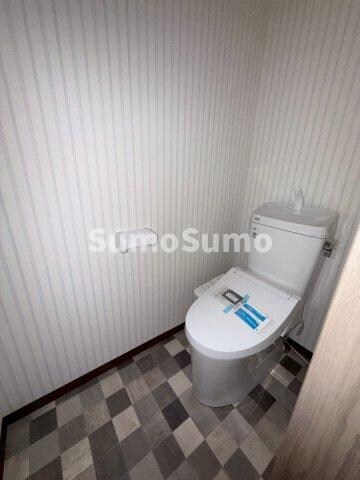 物件内観写真9　(トイレも気になるポイント)