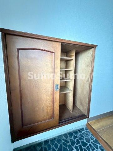 物件内観写真25　(収納のためのスペースです)