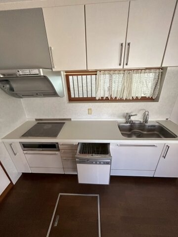 物件内観写真16　(キッチンでお料理をお楽しみください)