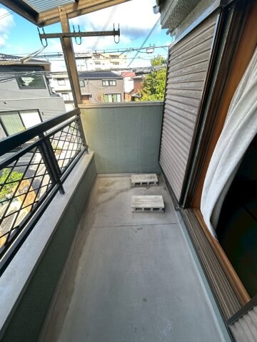 物件内観写真25　(バルコニーがあります)