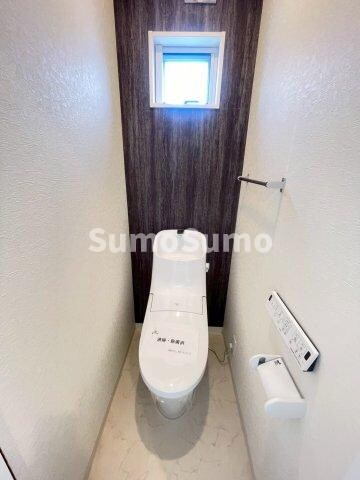 物件内観写真9　(トイレも気になるポイント)