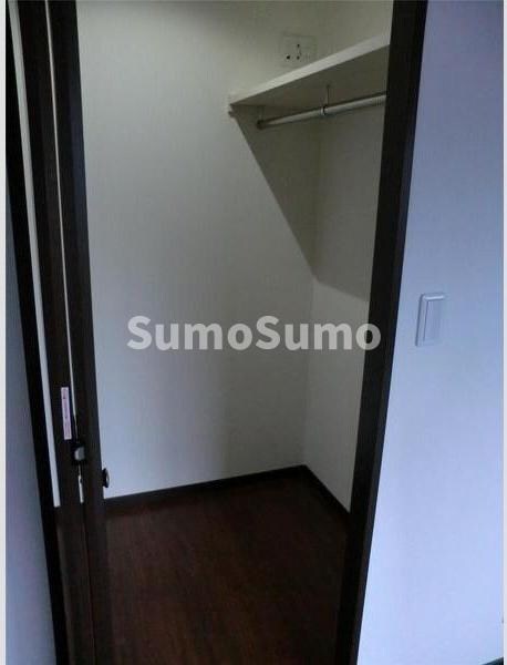 物件内観写真11　(大きなものも収納できそうです)