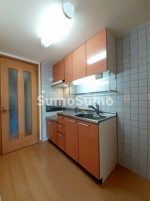 物件内観写真5　(きれいなキッチンです)