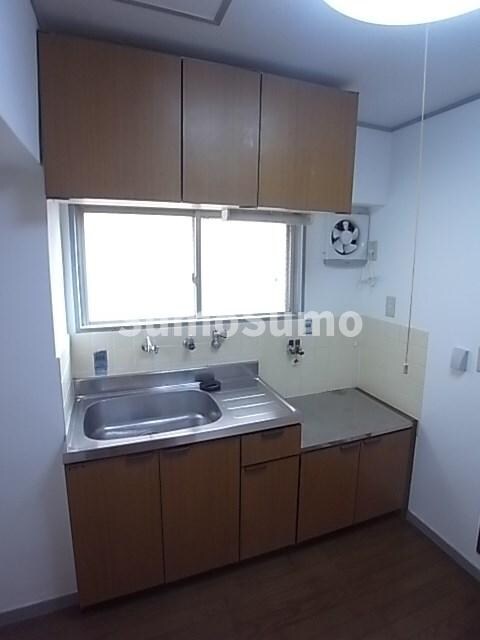 物件内観写真6　(きれいなキッチンです)