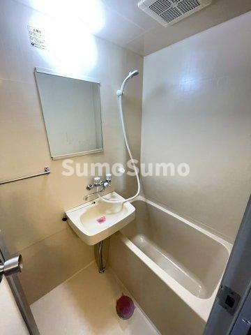 物件内観写真6　(お風呂です)