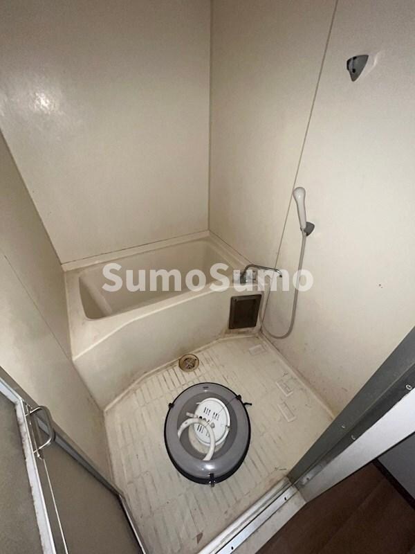 物件内観写真6　(日々の疲れを癒すお風呂付です)