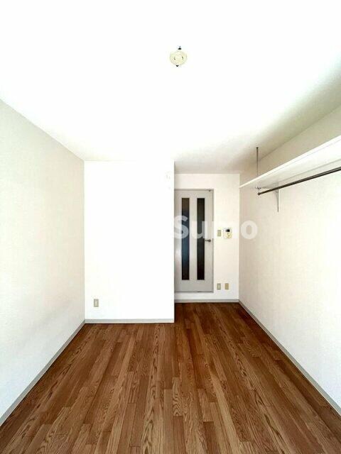 物件内観写真2　( )