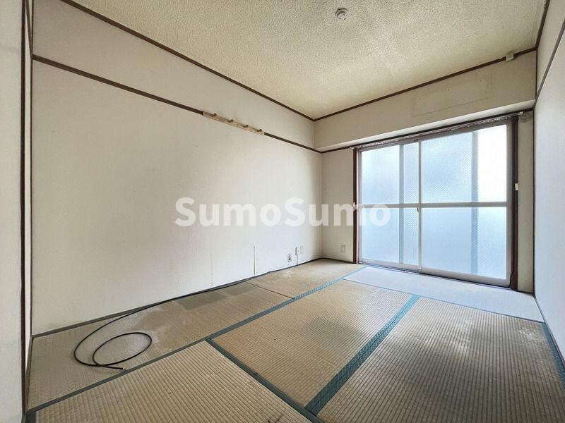 物件内観写真11　(趣のある和室です)