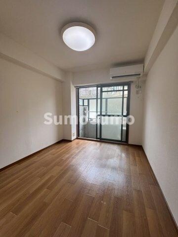 物件内観写真21　(使い勝手のいい寝室です)