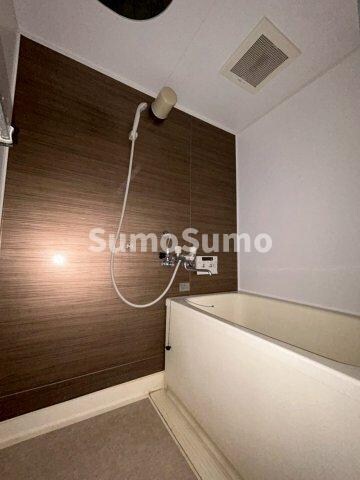 物件内観写真9　(きれいなお風呂です)