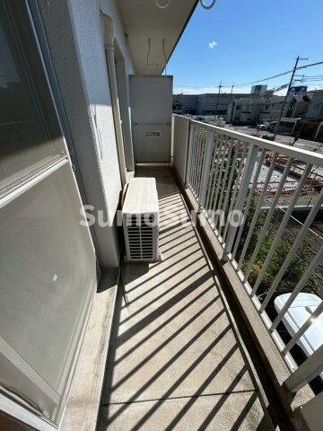 物件内観写真14　(暖かな日差しのふりそそぐバルコニー)