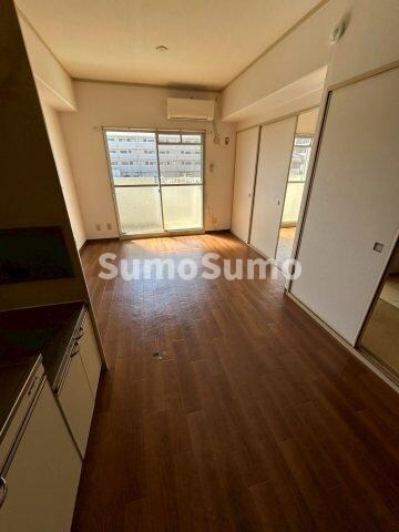 物件内観写真21　(リビングです)