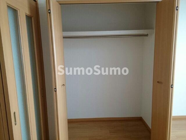物件内観写真11　(収納スペース豊富です)
