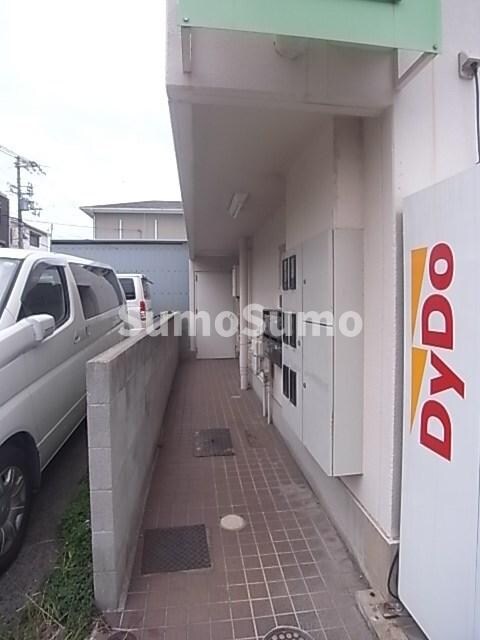 物件外観写真2　(外はこのようになっています)