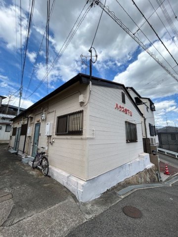 ハウス会下山