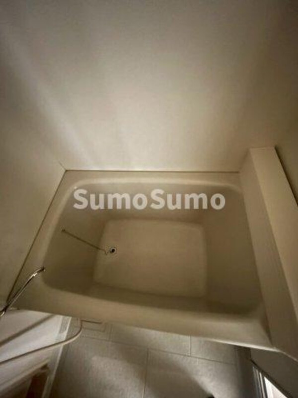 浴室(落ち着いた空間のお風呂です)