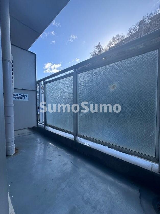 物件内観写真8　(バルコニーがあります)