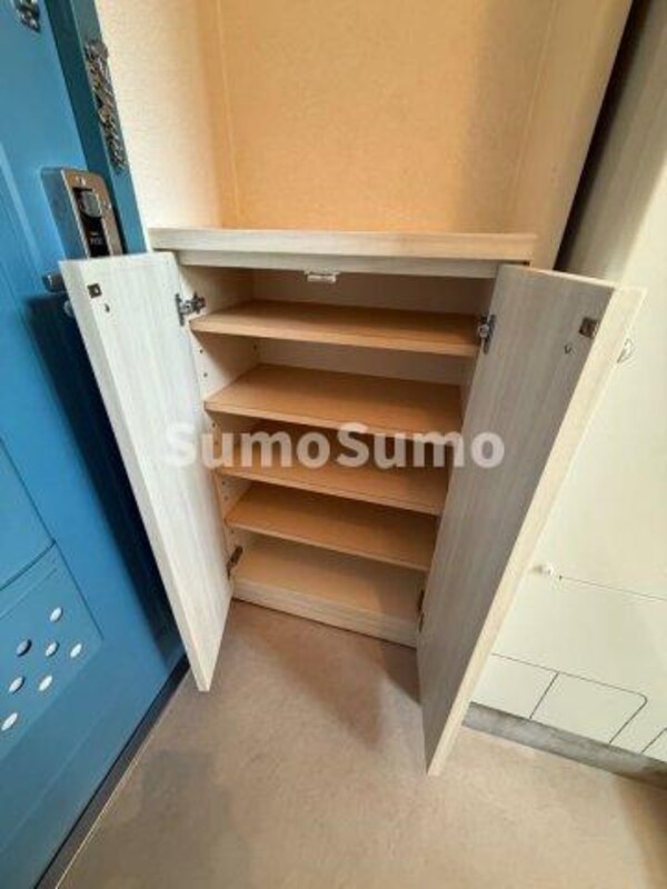 収納(こまごまとしたものを収納できそうですね)