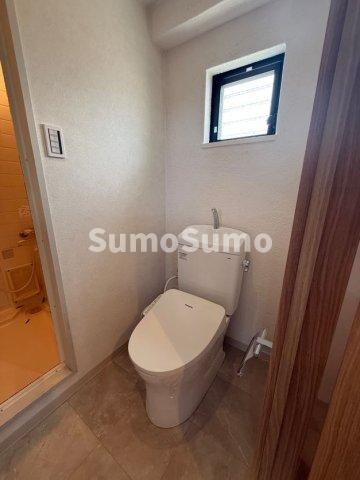 物件内観写真6　(清潔感のあるトイレです)