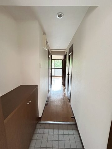 物件外観写真2　(ロビーです)