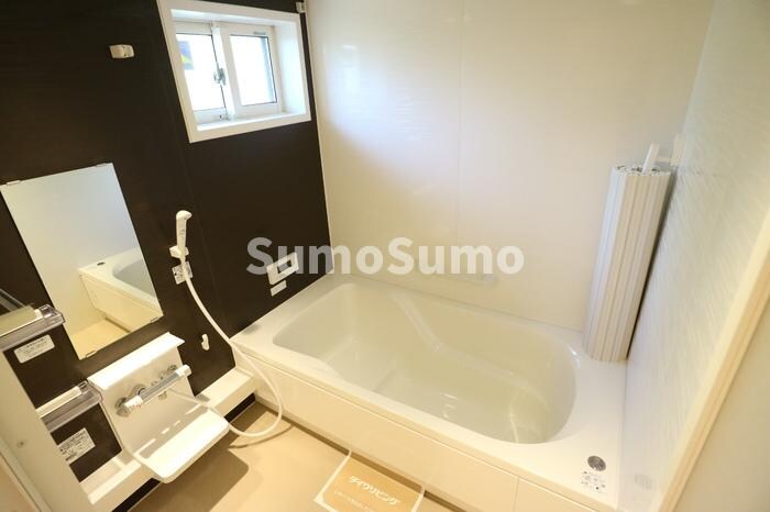 物件内観写真7　(日々の暮らしに欠かせないお風呂です)