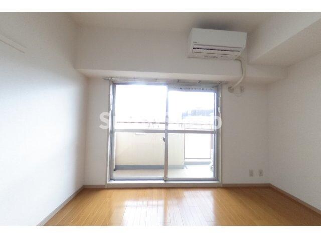 物件内観写真5　(落ち着いて過ごせるお部屋なので、寝室にいかがでしょうか)