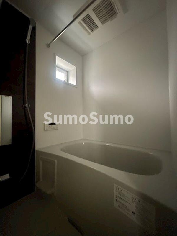 物件内観写真9　(ゆったり過ごせるお風呂です)