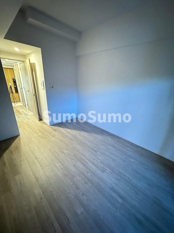 物件内観写真9　(ゆったり過ごせる居間です)