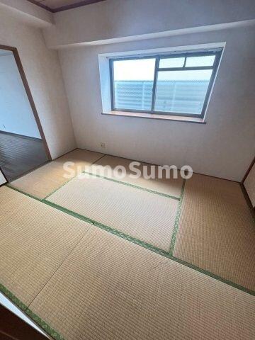 物件内観写真9　(きれいな和室です)