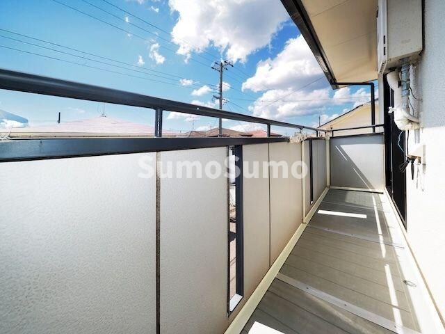 物件内観写真12　(外からの目が気にならないバルコニーで洗濯物が干せます)