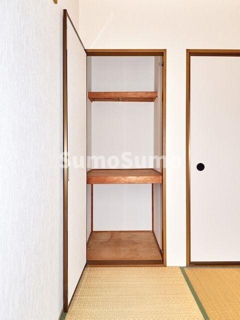 物件内観写真16　(こまごまとしたものを収納できそうですね)