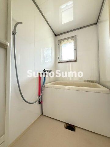 物件内観写真12　(ゆったり過ごせるお風呂です)