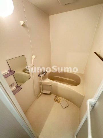 物件内観写真9　(ゆったり過ごせるお風呂です)