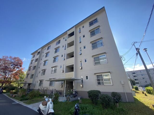 新多聞第二住宅１０２号棟