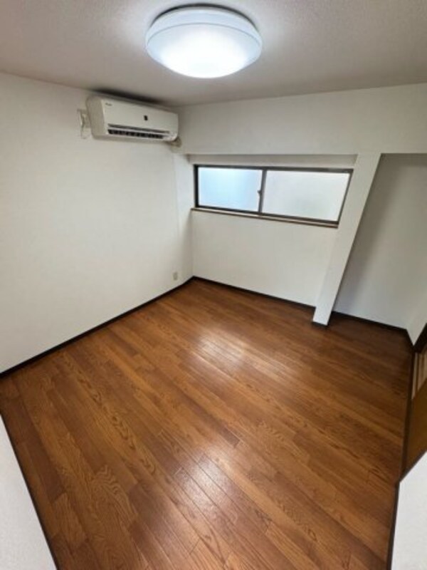 寝室