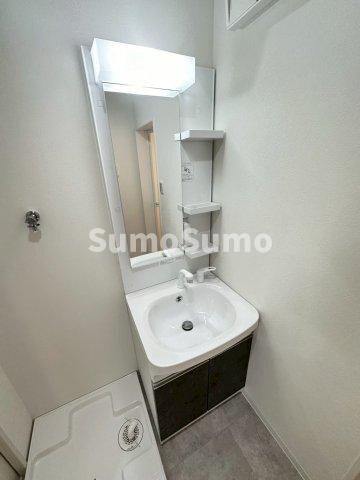 物件内観写真10　(脱衣スペースもあります)