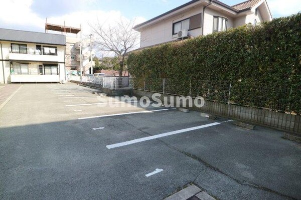 駐車場(カースペースがあります)