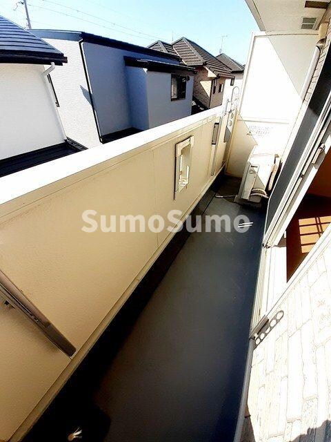 物件内観写真12　(バルコニーがあります)