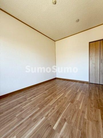 物件内観写真9　(落ち着いて過ごせるお部屋なので、寝室にいかがでしょうか)