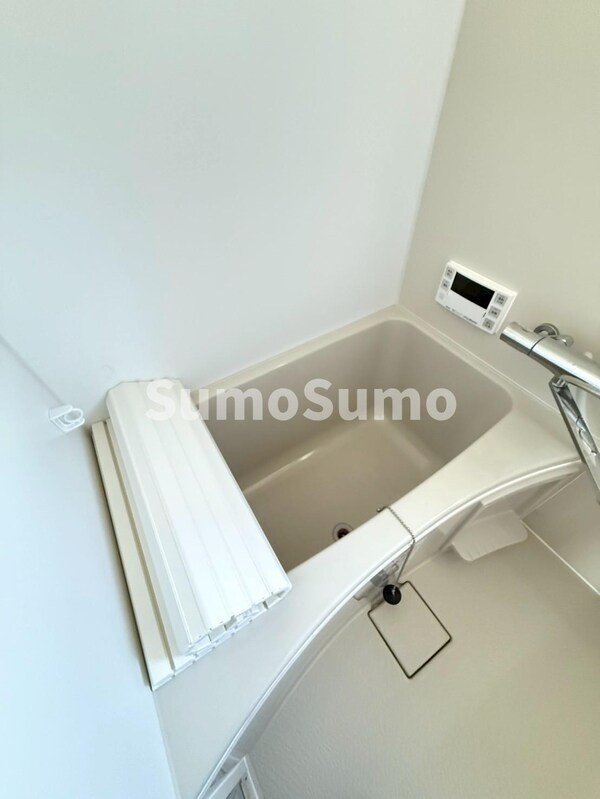 浴室(日々の暮らしに欠かせないお風呂です)