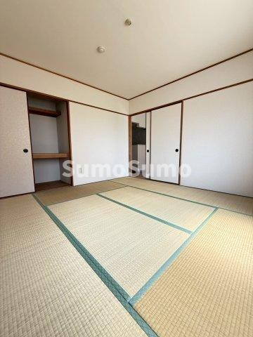 物件内観写真6　(きれいな和室です)