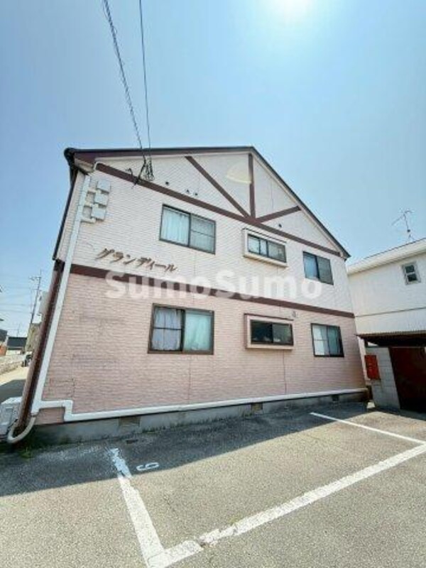 外観(外観は落ち着いています)