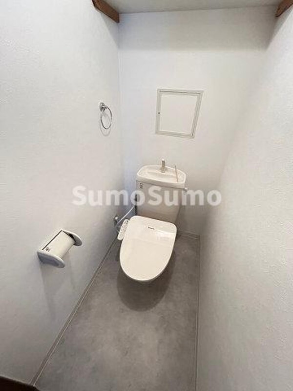 トイレ(清潔感のあるトイレです)