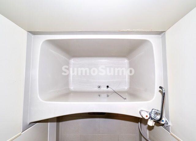 物件内観写真8　(日々の暮らしに欠かせないお風呂です)