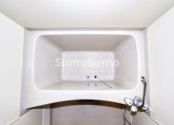 浴室(日々の暮らしに欠かせないお風呂です)