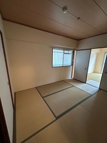 物件内観写真20　(和室です)