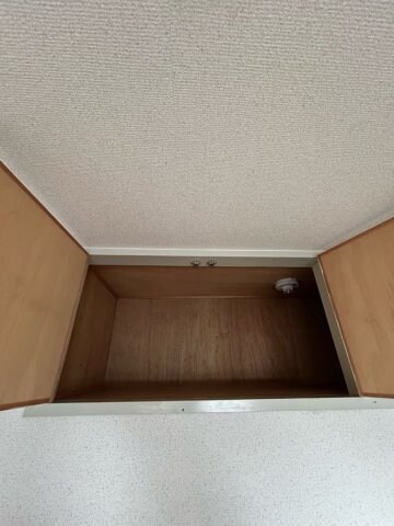 物件内観写真25　(収納豊富です)