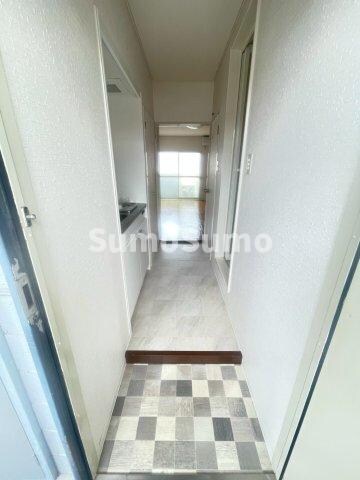 物件内観写真2　(毎日通る玄関はこちらです)