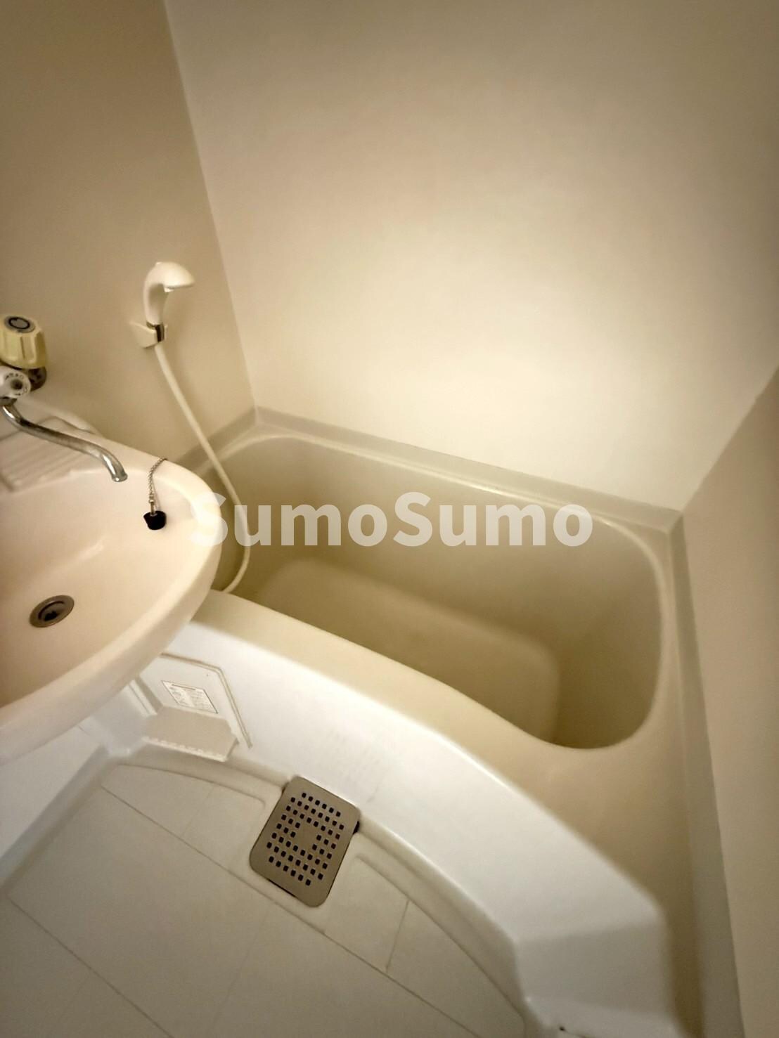 物件内観写真18　(きれいなお風呂です)