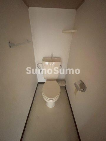 物件内観写真5　(清潔感のあるトイレです)